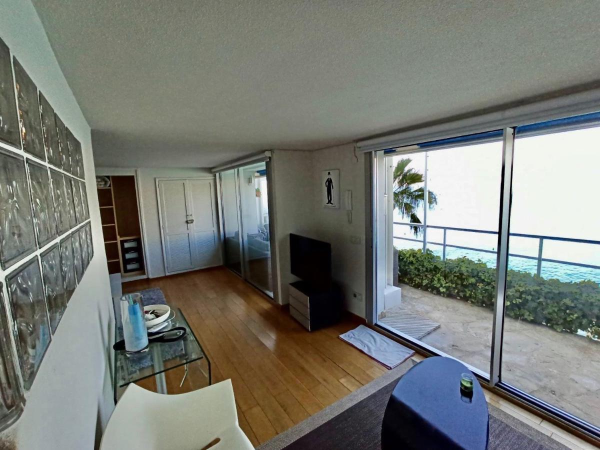 Estudio Primera Linea Con Acceso Privado Al Mar Benidorm Exterior foto